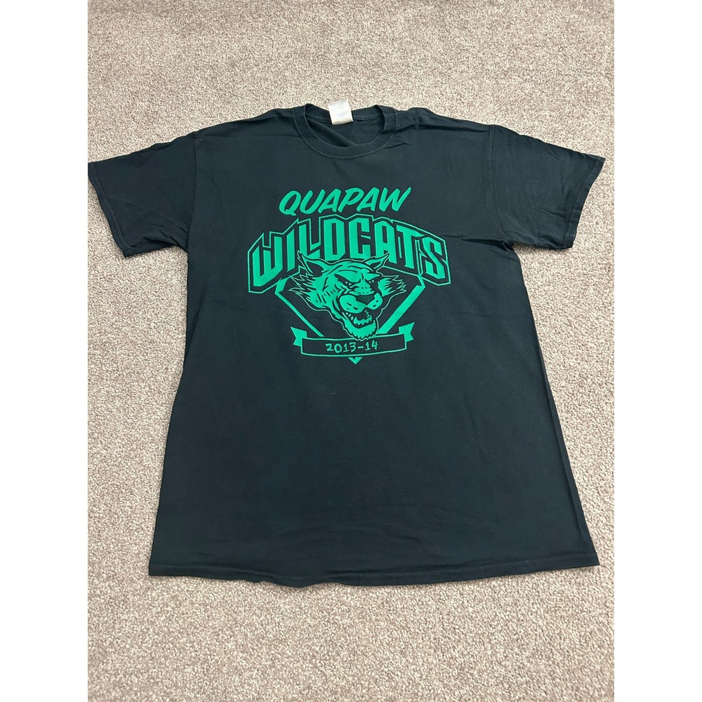 VTG Quapaw Wildcats T-Shirt Mens Medium Black Green Excellent 2013-14 Mascot
